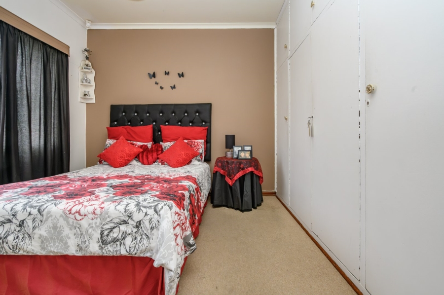 3 Bedroom Property for Sale in Kabega Park Eastern Cape